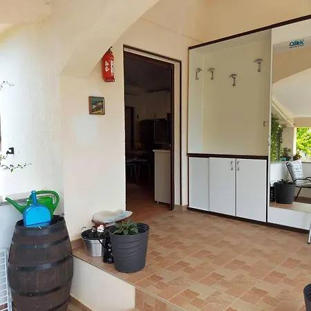 House Angelina Pula