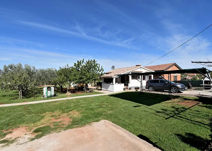 House Angelina Pola